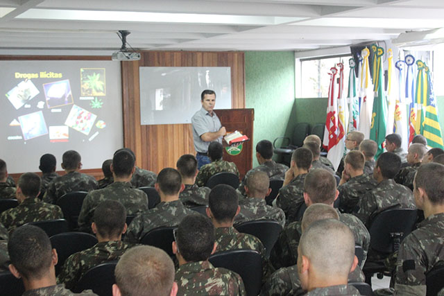 Palestra anti drogas 30 BI Mec (6)internet