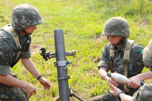 064 npor realiza tiro das armas coletivas 3