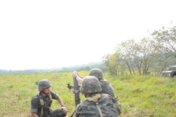 064 npor realiza tiro das armas coletivas 4