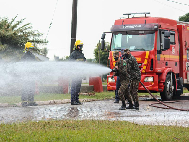 Noções básicas de prevenção e técnicas de combate a princípios de incêndio