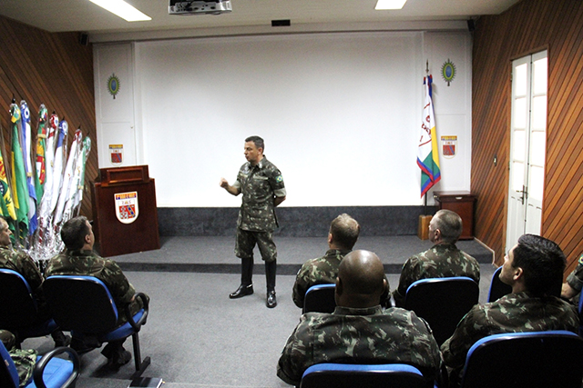 03 1BdaCMec Reunião de Adjuntos de Comando